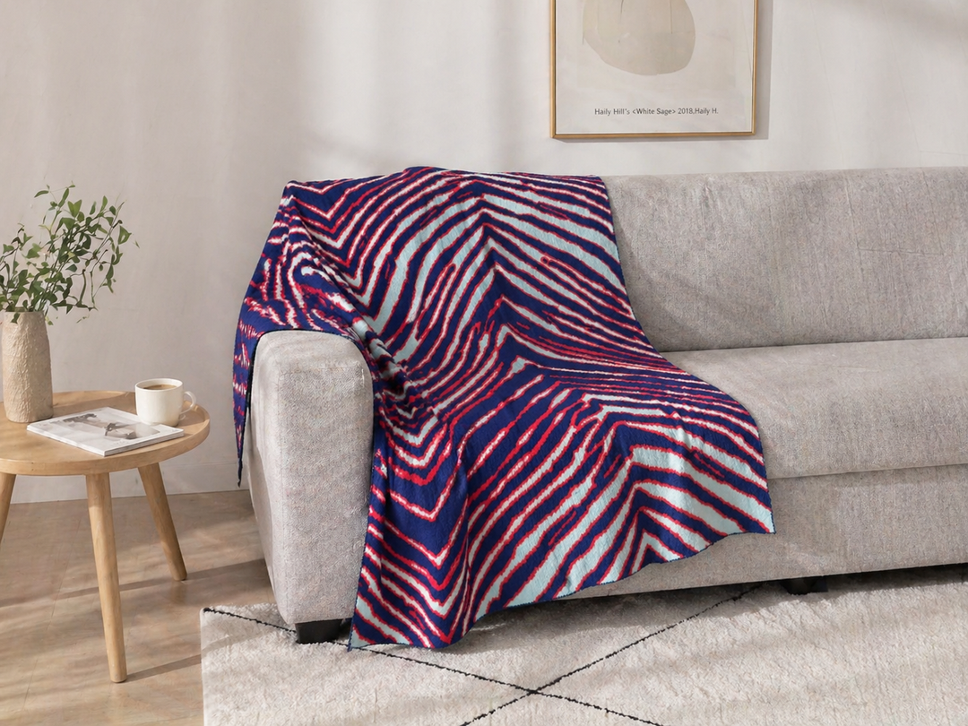 NEW - Mafia Stripes - 51" x 63"  Chenille Feather Yarn Throw Blanket